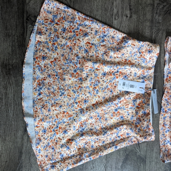 Dynamite 2 piece set! - Picture 3 of 7